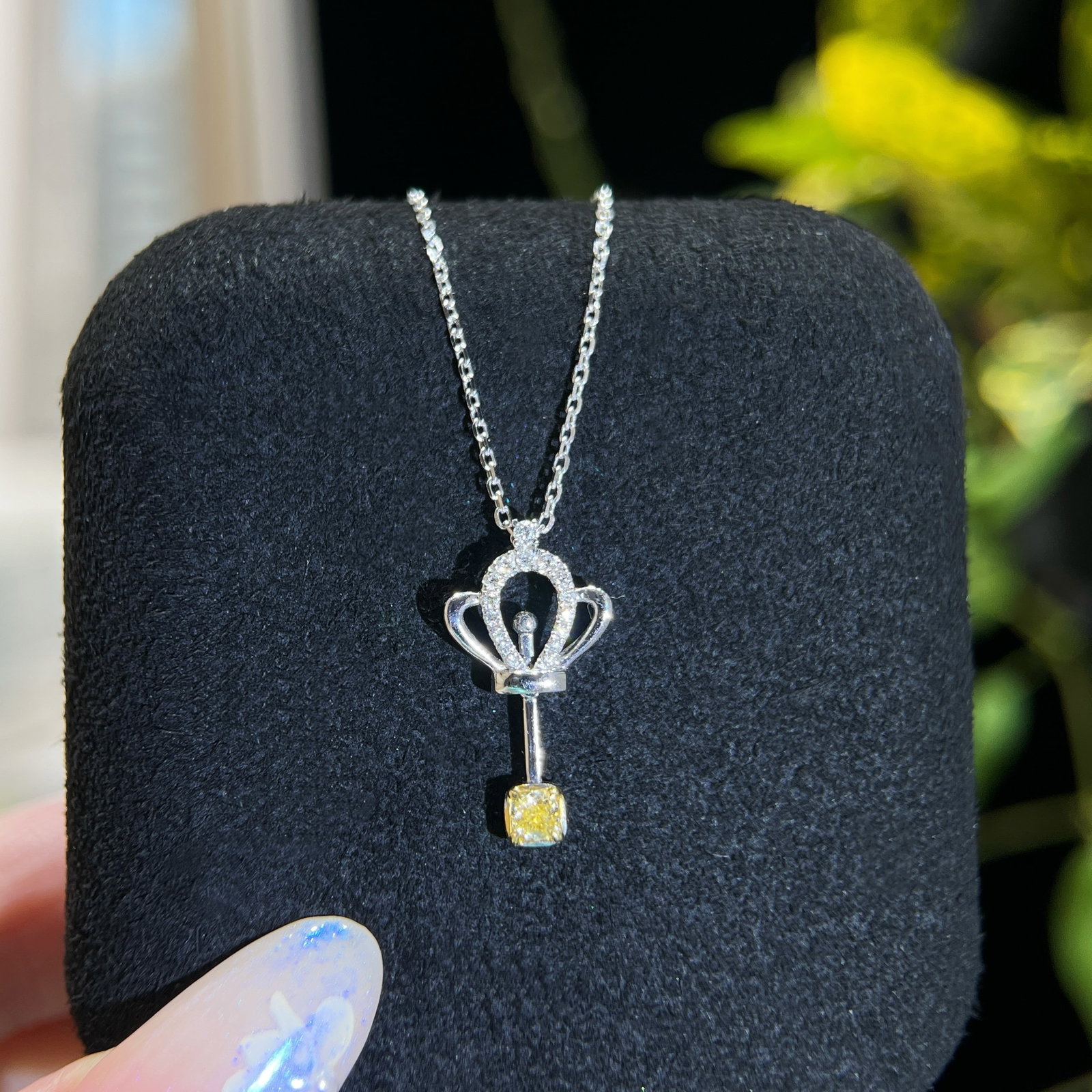 14k Gold 0.17 Ctw Natural Yellow Diamond & Diamond Necklace - 5