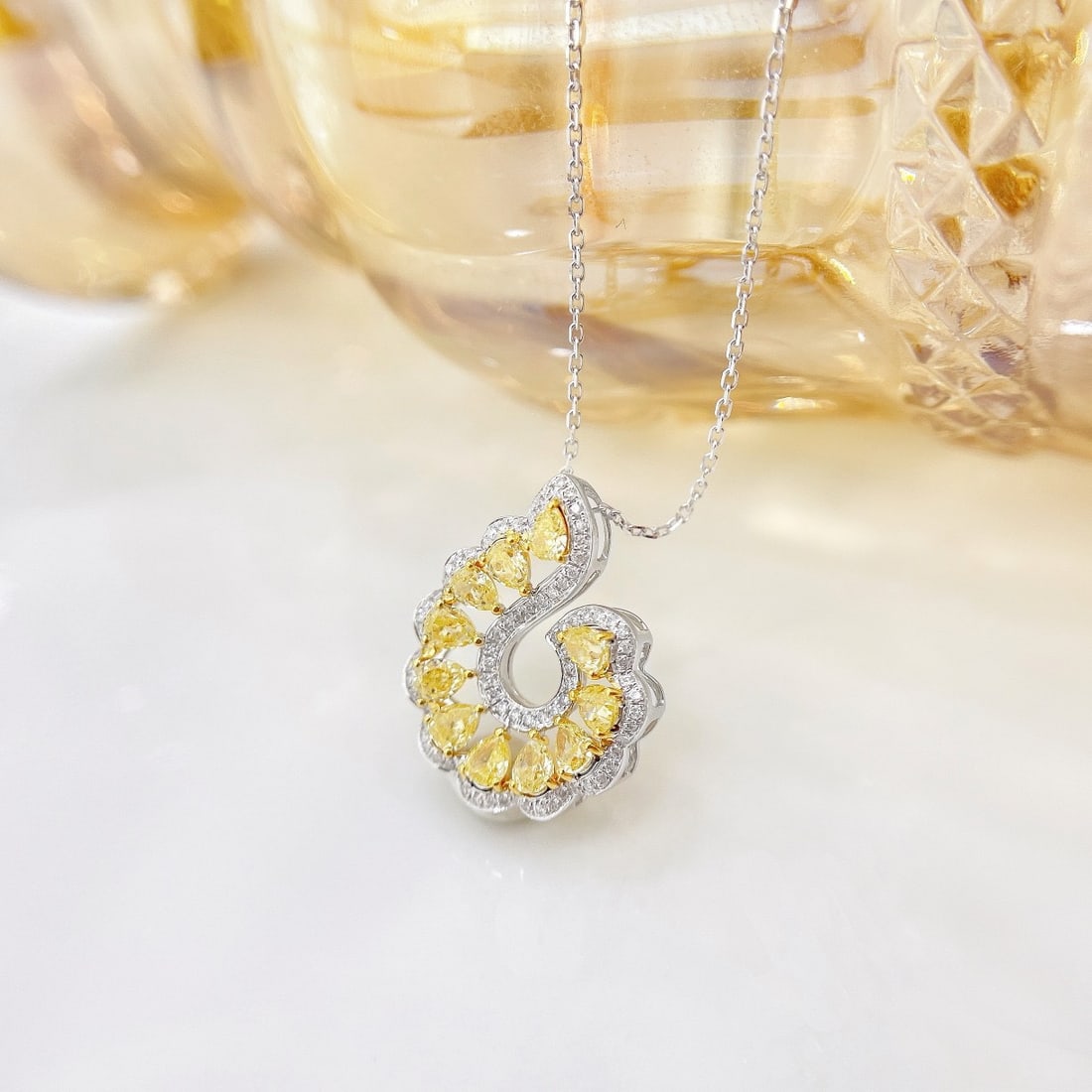 14k Gold 1.04 Ctw Natural Yellow Diamond & Diamond Necklace - 3