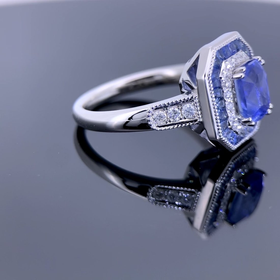 14k Gold 1.85 Ctw Natural Sapphire & Diamond Ring - 4