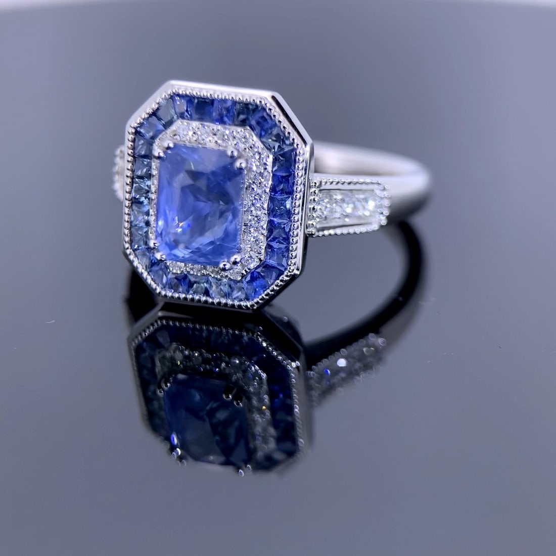 14k Gold 1.85 Ctw Natural Sapphire & Diamond Ring - 6
