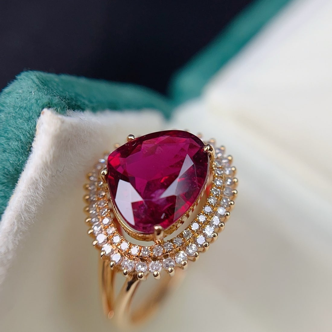 14k Gold 2.55 Ct Natural Tourmaline & Diamond Ring - 4