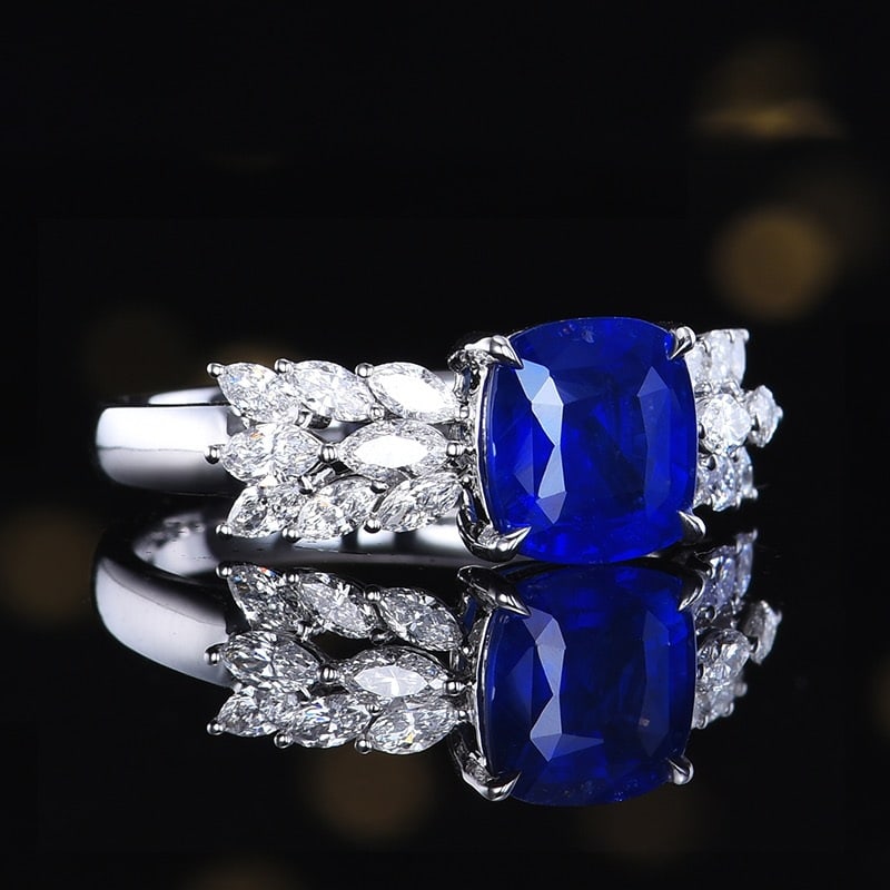 14k Gold 3.21 Ctw Vivid Blue Natural Sapphire & Diamond Ring - 3