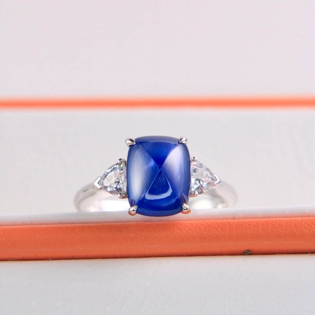 14k Gold 4.48 Ctw Natural Sapphire & Sapphire Ring: Ref:231104288 // gold content:14k gold // ring size:7. 25us // // main gemstone:sapphire // shape:sugar-loaf // carat weight:3. 93ct // color:royal blue // treatment:natural // // adjacent gemstone 2
