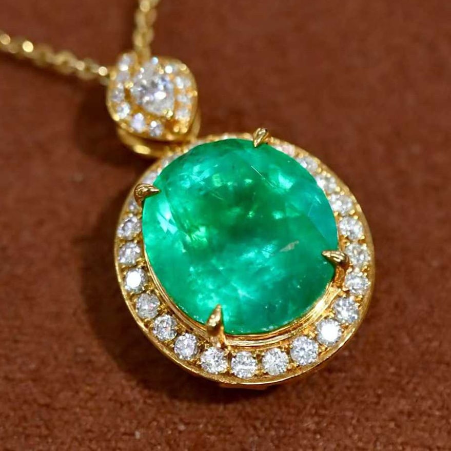 14k Gold 6.37 Ctw Natural Emerald & Diamond Pendant( Without Chain ) - 3