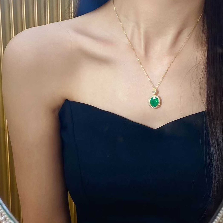 14k Gold 6.37 Ctw Natural Emerald & Diamond Pendant( Without Chain ) - 5
