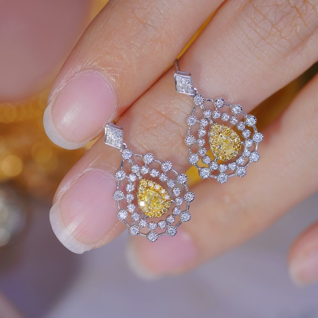 14k Gold 0.7 Ctw Natural Yellow Diamond & Diamond Earrings - 7