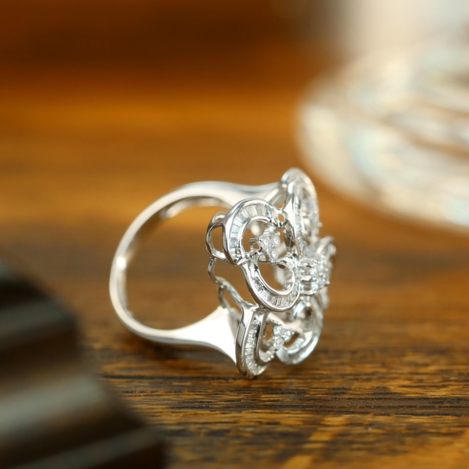 14k Gold 0.90 Ct Natural H Diamond Ring - 3