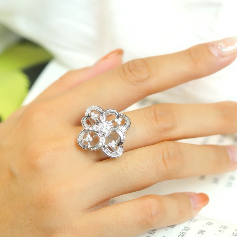 14k Gold 0.90 Ct Natural H Diamond Ring - 6