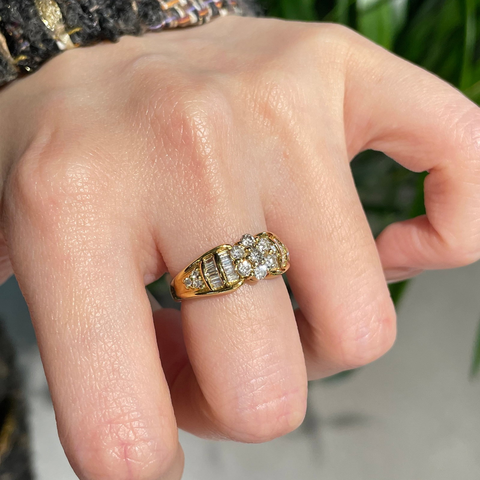 14k Gold 0.62 Ct Natural H Diamond Ring - 7