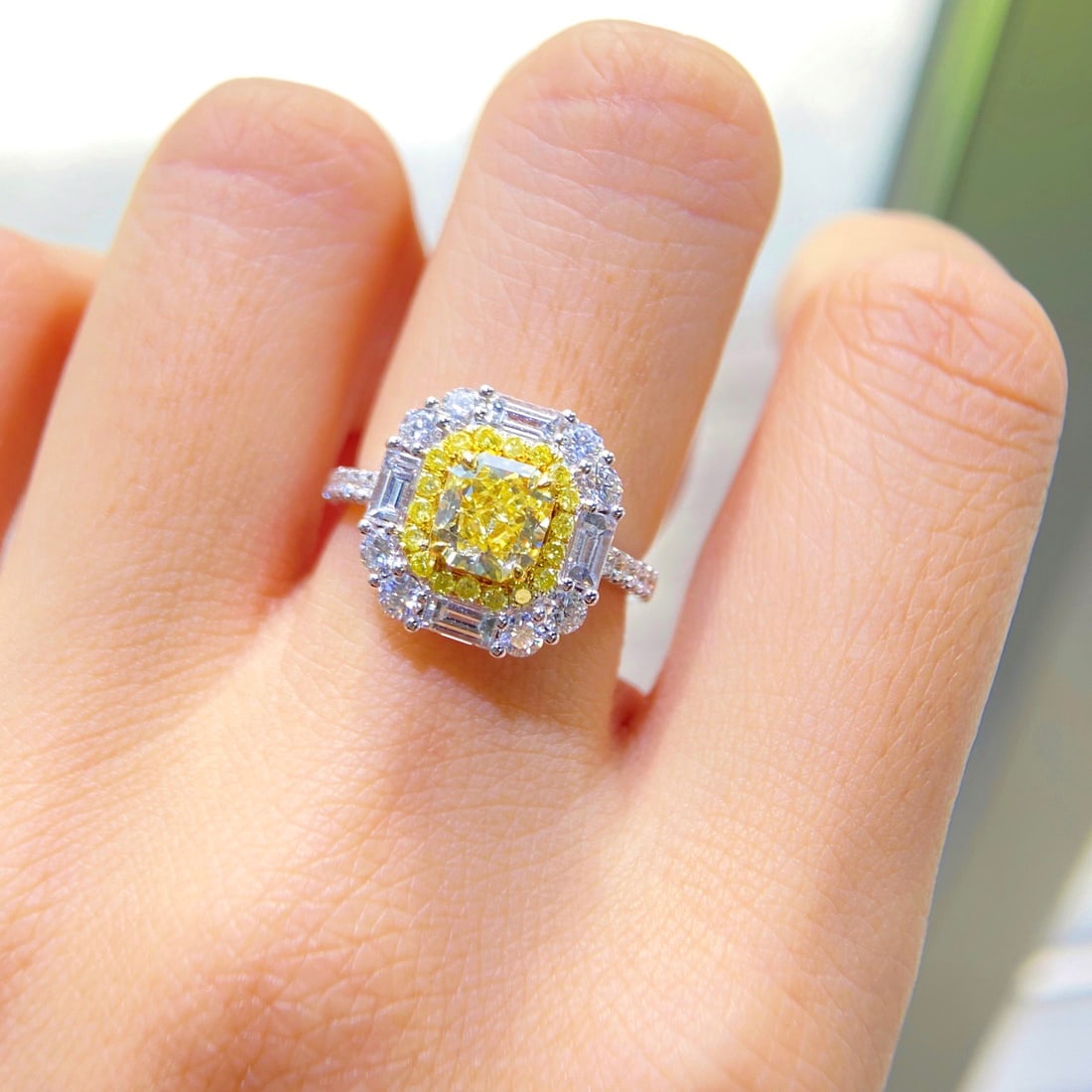 Gia Certified 14k Gold 2.39 Ctw Natural Yellow Diamond & Diamond Ring - 3