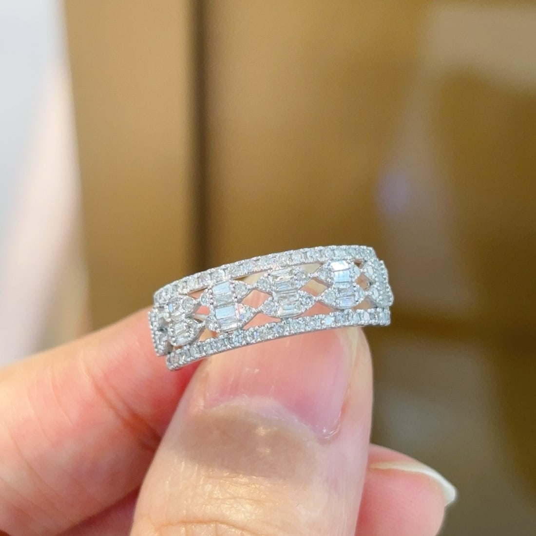 14k Gold 0.78 Ct Natural H Diamond Ring - 5
