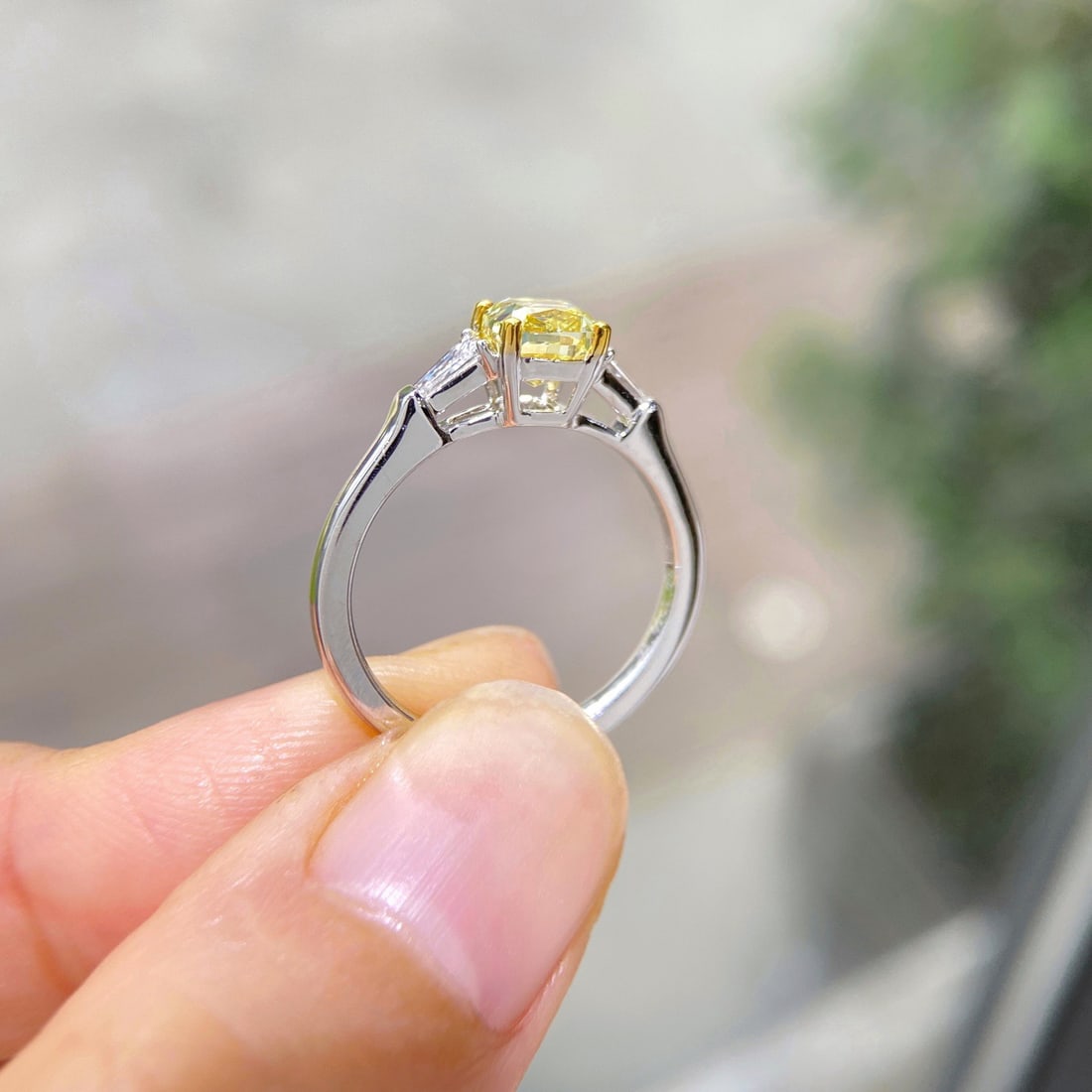 Gia Certified 14k Gold 1.17 Ctw Natural Yellow Diamond & Diamond Ring - 2