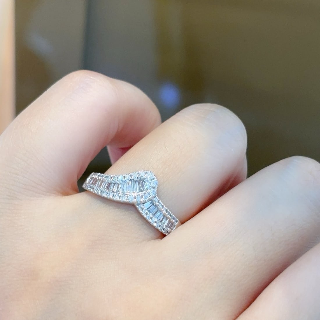 14k Gold 0.6 Ct Natural H Diamond Ring - 7