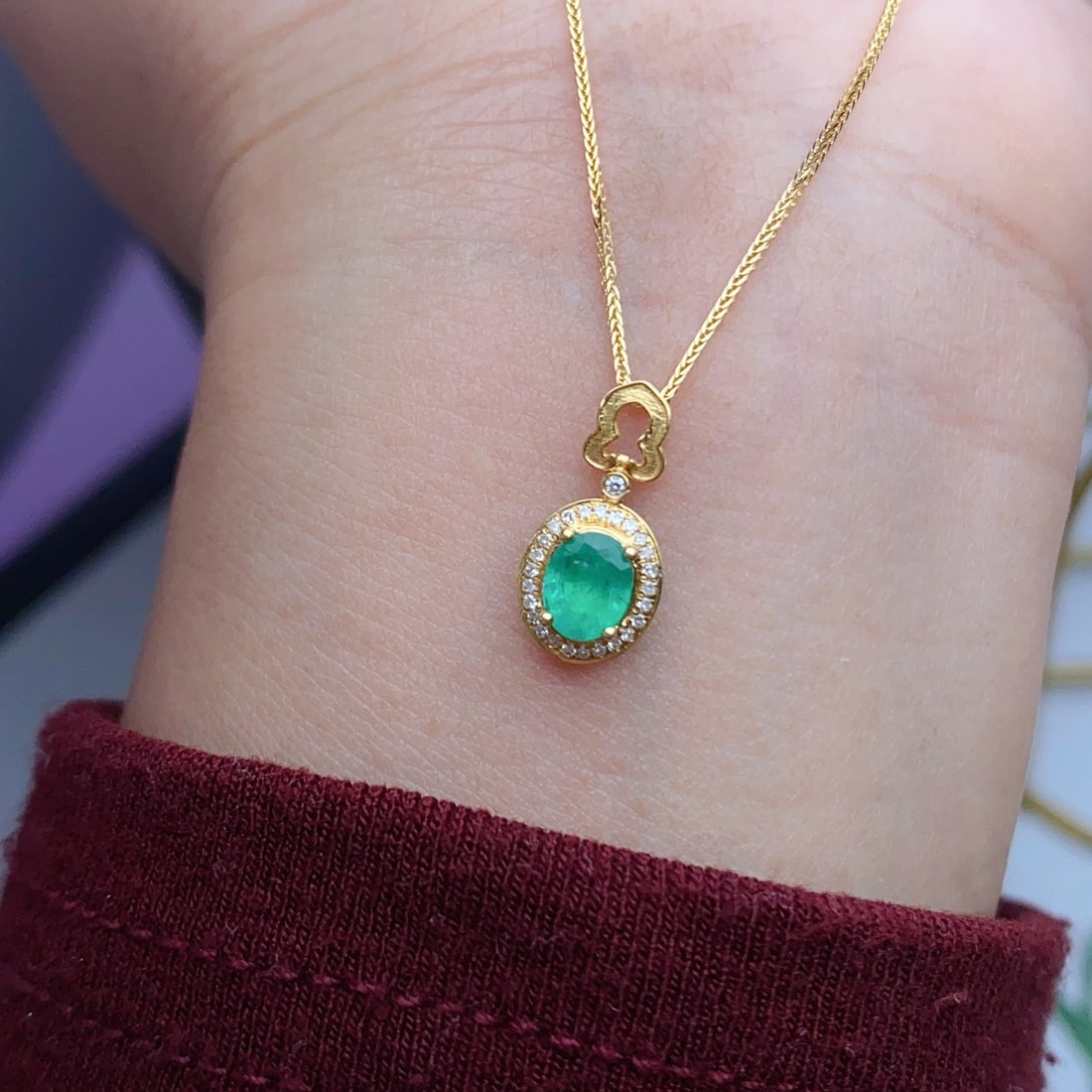 14k Gold 0.62 Ct Natural Emerald & Diamond Necklace - 6