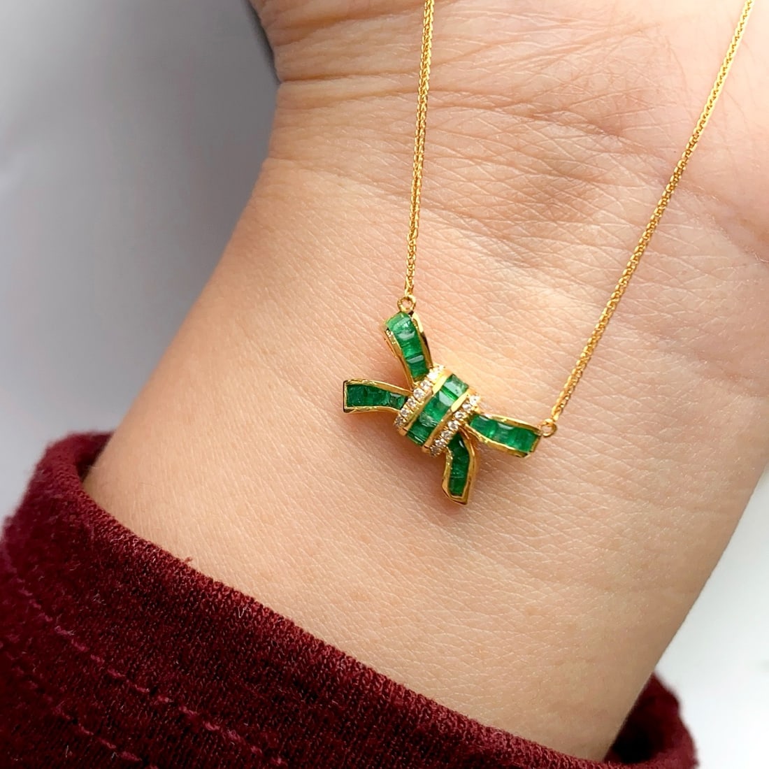 14k Gold 1.45 Ct Natural Emerald & Diamond Necklace - 6