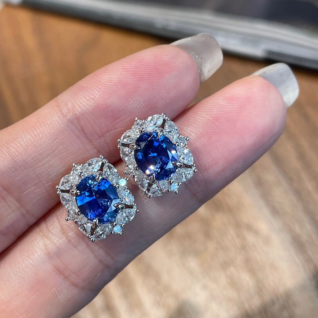 14k Gold 3.00 Ct Natural Sapphire & Diamond Earrings - 4