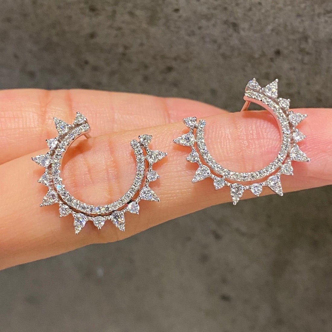 14k Gold 0.7 Ct Natural H Diamond Earrings - 2