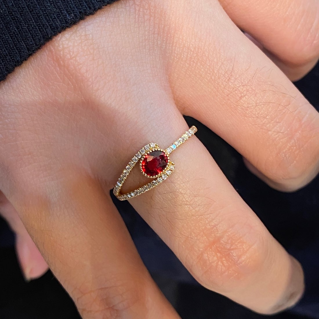 14k Gold 0.55 Ctw Natural Ruby & Diamond Ring - 4