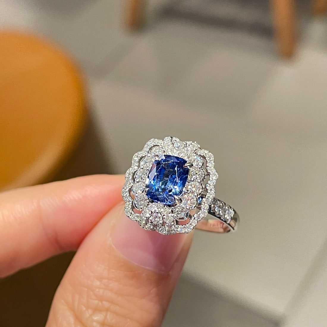 14k Gold 2.59 Ctw Natural Sapphire & Diamond Ring - 4