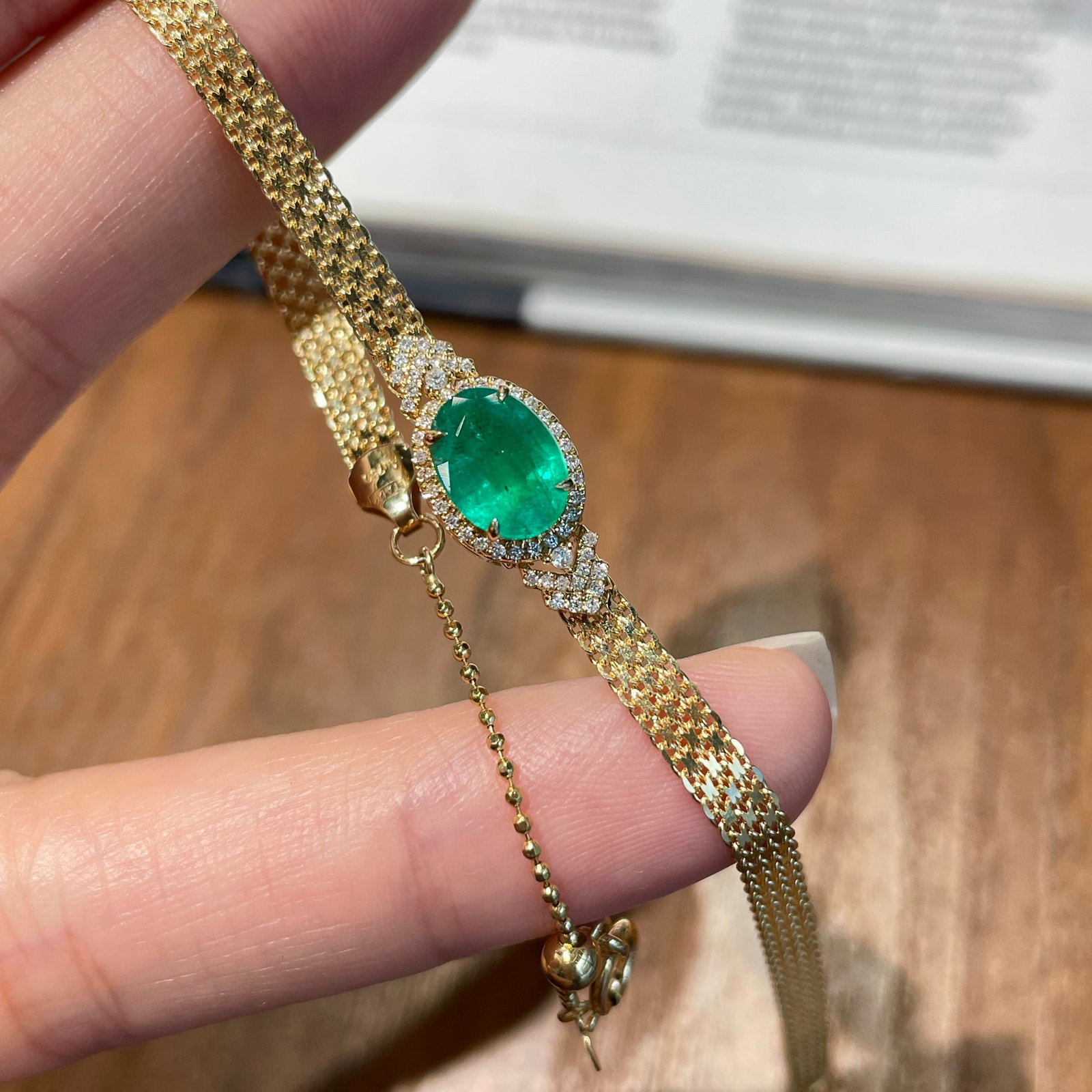 14k Gold 1.10 Ct Natural Emerald & Diamond Bracelet - 4
