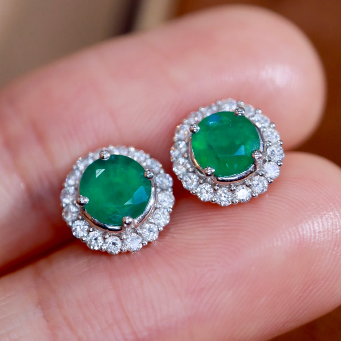 14k Gold 1.23 Ctw Vivid Green Natural Emerald & Diamond Earrings - 7