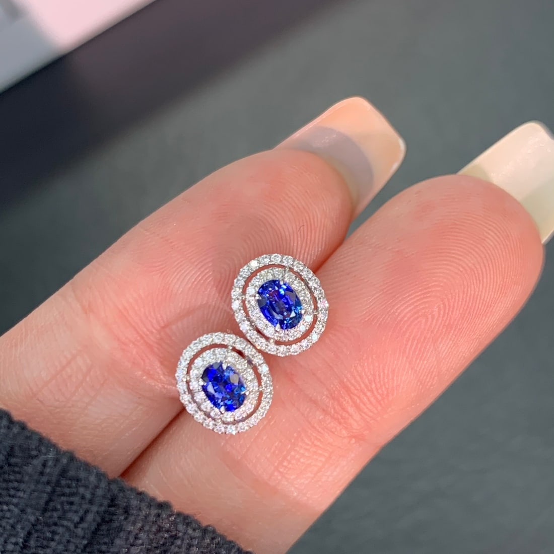 14k Gold 0.72 Ctw Natural Sapphire & Diamond Earrings - 2