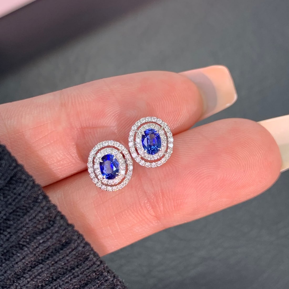 14k Gold 0.72 Ctw Natural Sapphire & Diamond Earrings - 3