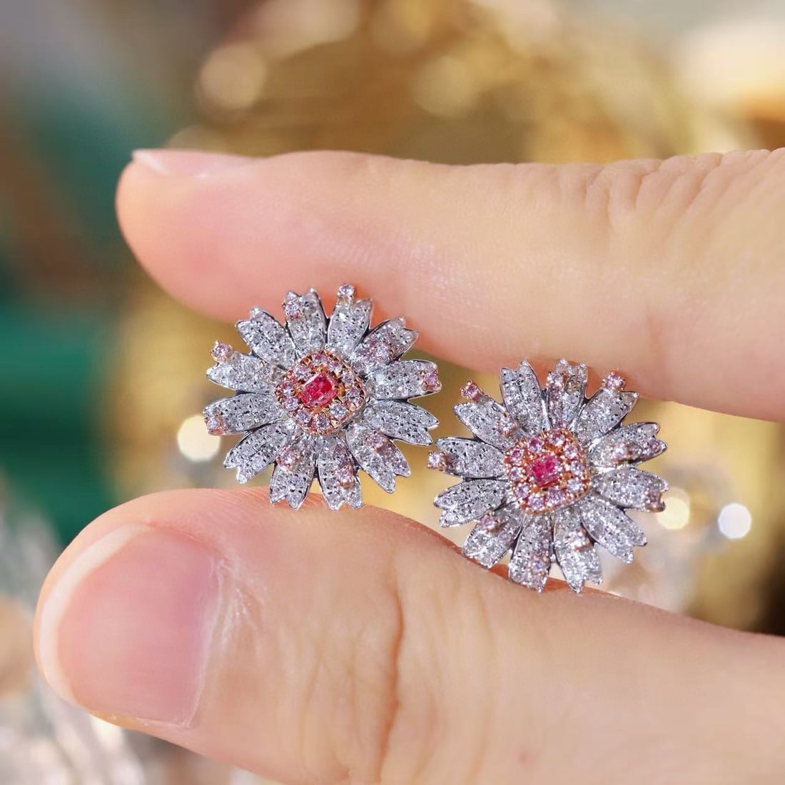14k Gold 0.90 Ct Natural Color Diamond & Flowers Earrings - 4