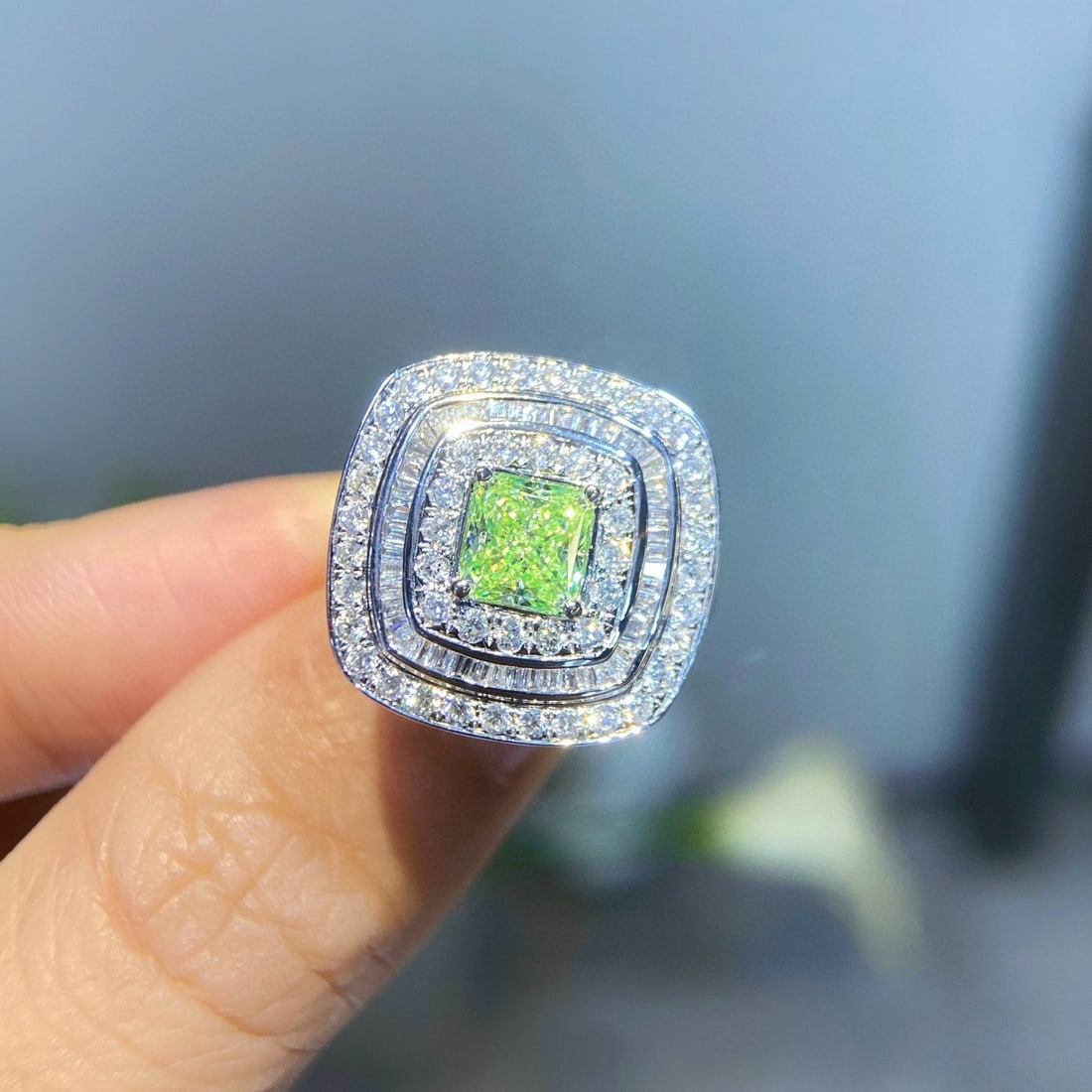 Gia Certified 14k Gold 1.95 Ctw Natural Green Diamond & Diamond Ring/pendant( Without Chain ) - 2