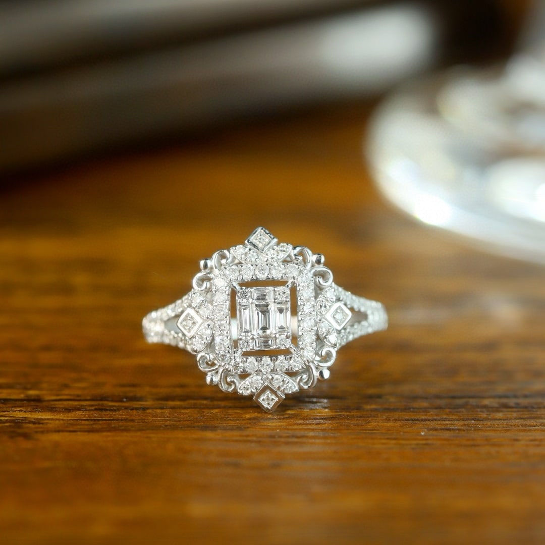 14k Gold 0.65 Ct Natural H Diamond Ring: Ref:231105080 // gold content:14k gold // ring size:7. 25us // // main gemstone:diamond // shape:multiple // carat weight:0. 65ct // clarity grade:vs-si // color:h // treatment:natural // Condition: