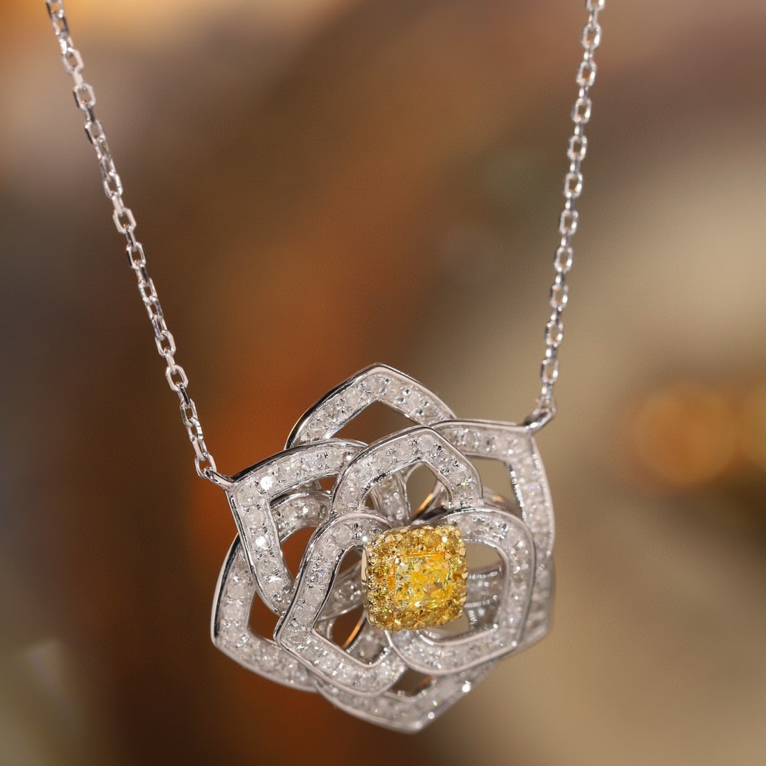 14k Gold 0.65 Ctw Natural Yellow Diamond & Diamond Necklace - 3