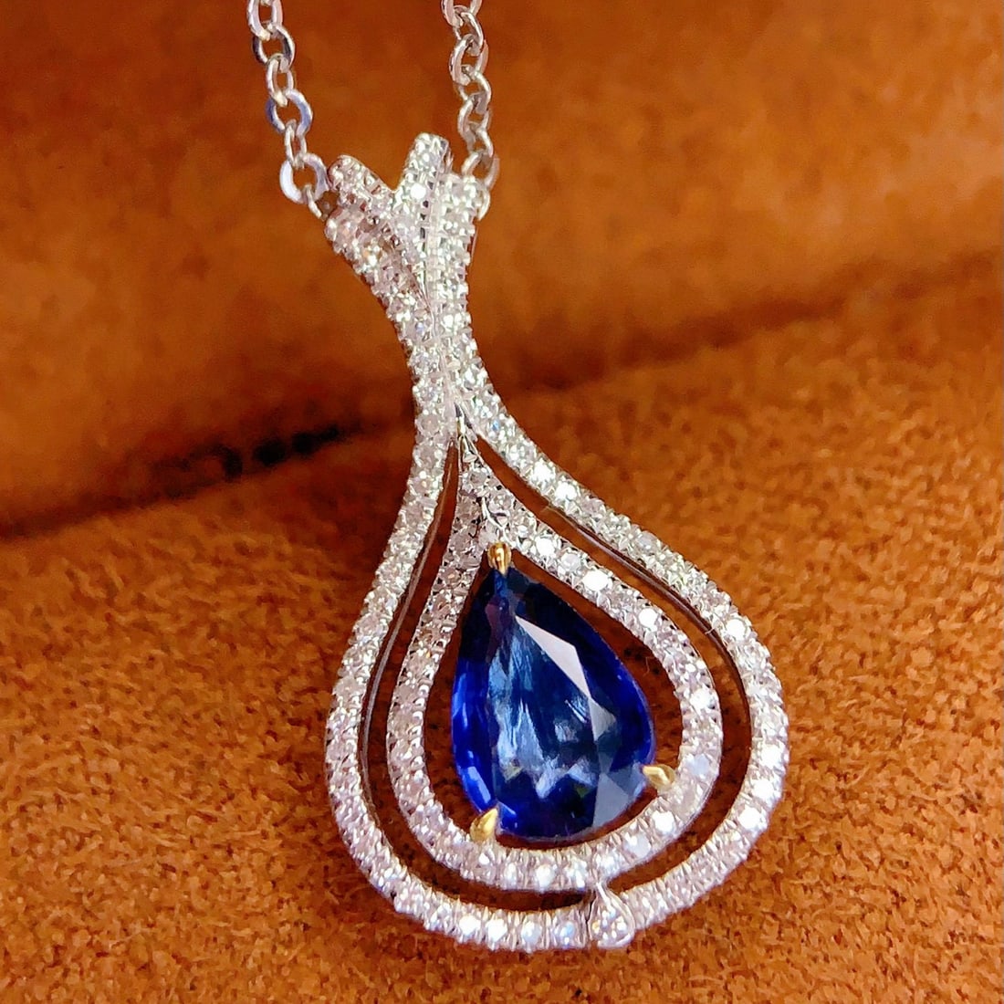 14k Gold 1.1 Ct Natural Sapphire & Diamond Pendant( Without Chain ) - 2