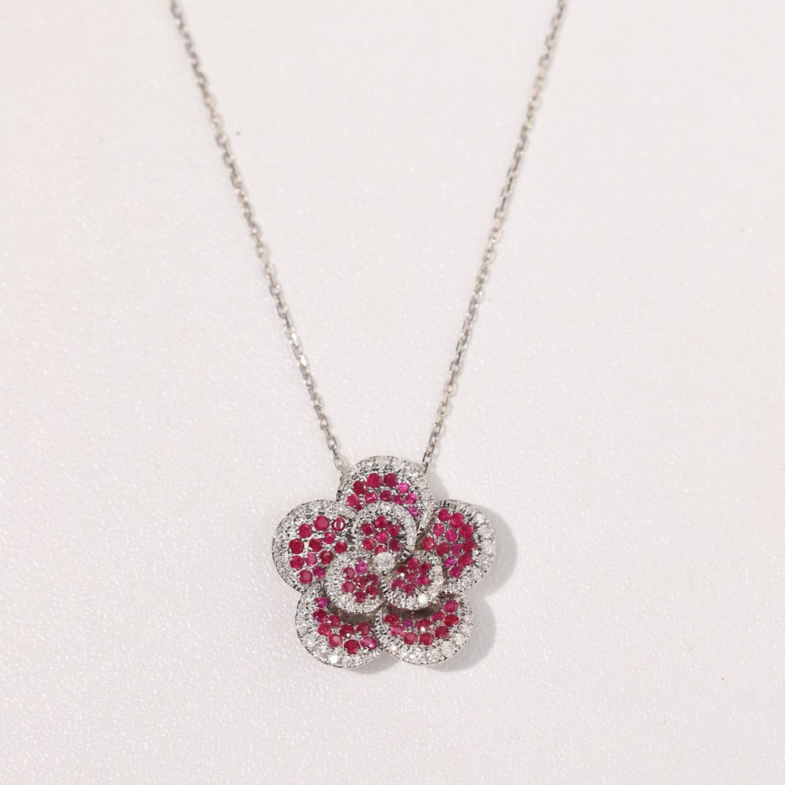 14k Gold 0.80 Ctw Natural Ruby & Diamond Necklace - 3