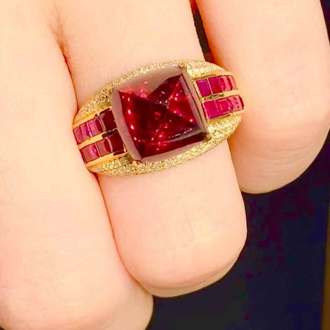 14k Gold 6.5 Ct Natural Tourmaline & Ruby & Diamond Ring: Ref:231105206 // gold content:14k gold // ring size:7. 25us // // main gemstone:tourmaline // shape:sugar-loaf // carat weight:6. 5ct // color:red // treatment:natural // // adjacent gemstone 2 :