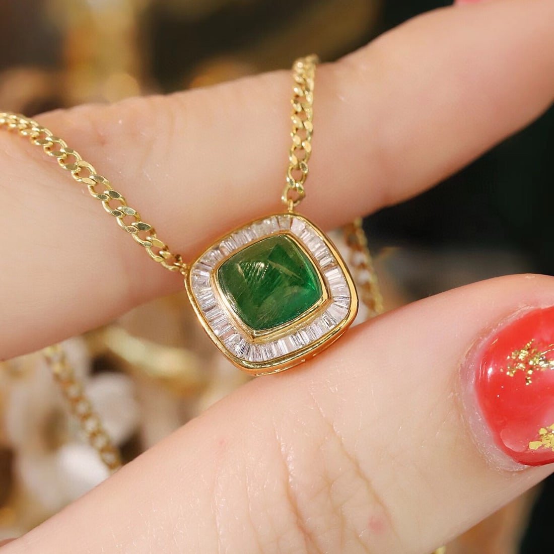 14k Gold 2.1 Ctw Natural Emerald & Diamond Necklace - 5