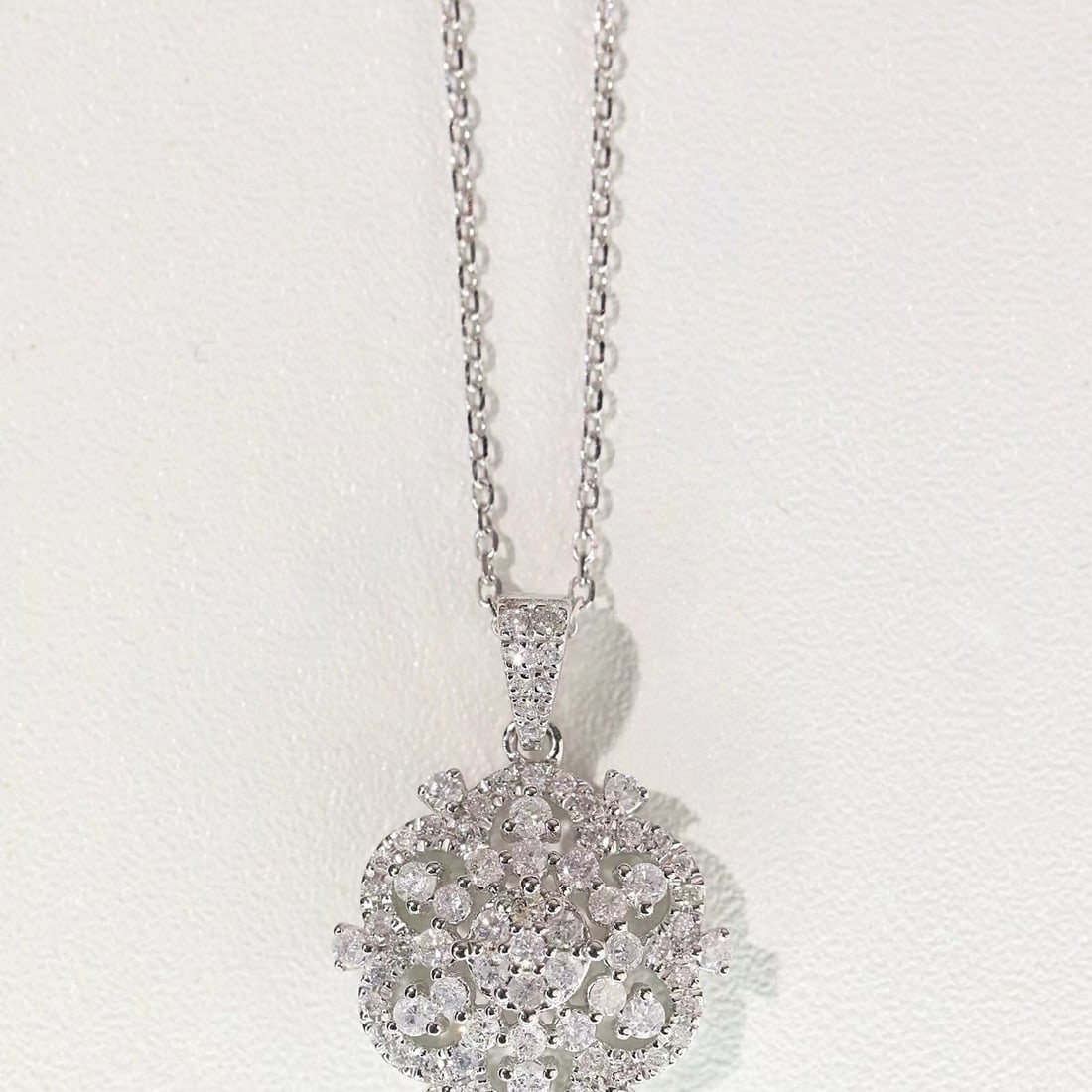 14k Gold 0.60 Ct Natural H Diamond Necklace - 8