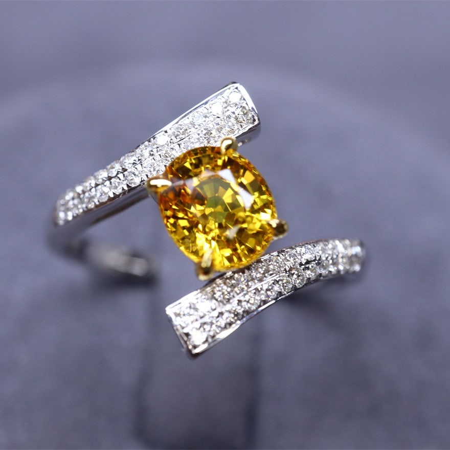 14k Gold 1.45 Ctw Natural Sapphire & Diamond Ring: Ref:231106017 // gold content:14k gold // ring size:7. 25us // // main gemstone:sapphire // shape:oval // carat weight:1. 24ct // color:yellow // treatment:natural // // adjacent gemstone 2 : diamond 