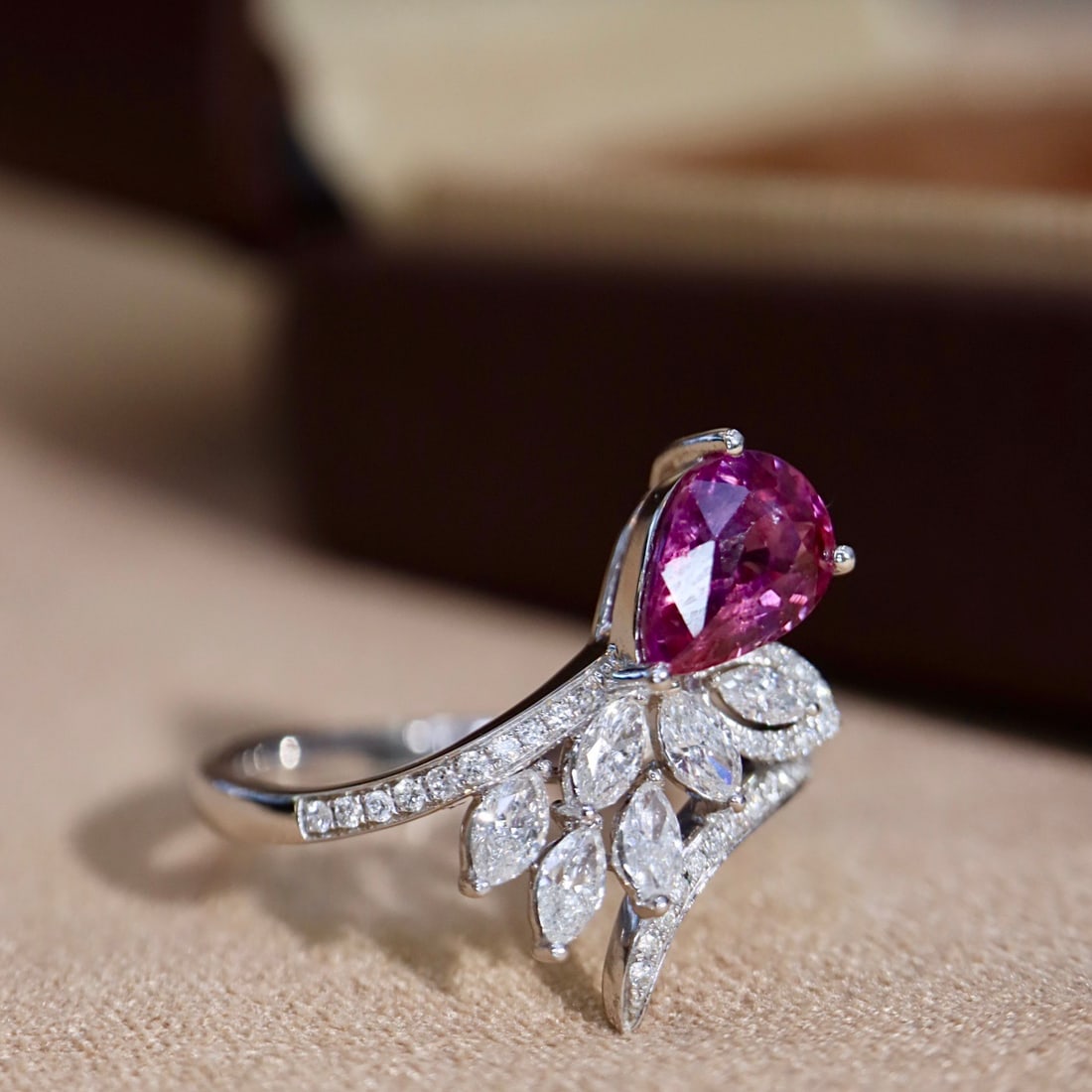 14k Gold 1.79 Ctw Natural Sapphire & Diamond Ring - 6