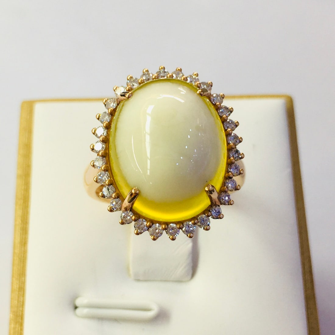 14k Gold 13.16 Ctw Natural Prehnite & Diamond Ring - 3