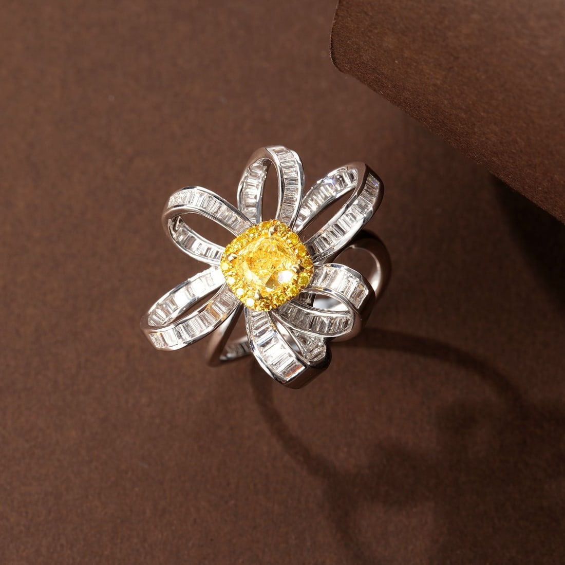 14k Gold 2.01 Ctw Natural Yellow Diamond & Diamond Ring: Ref:231106057 // gold content:14k gold // ring size:7. 25us // // main gemstone:yellow diamond // shape:cushion // carat weight:1. 01ct // color:yellow // treatment:natural // // adjacent gemstone 2 :