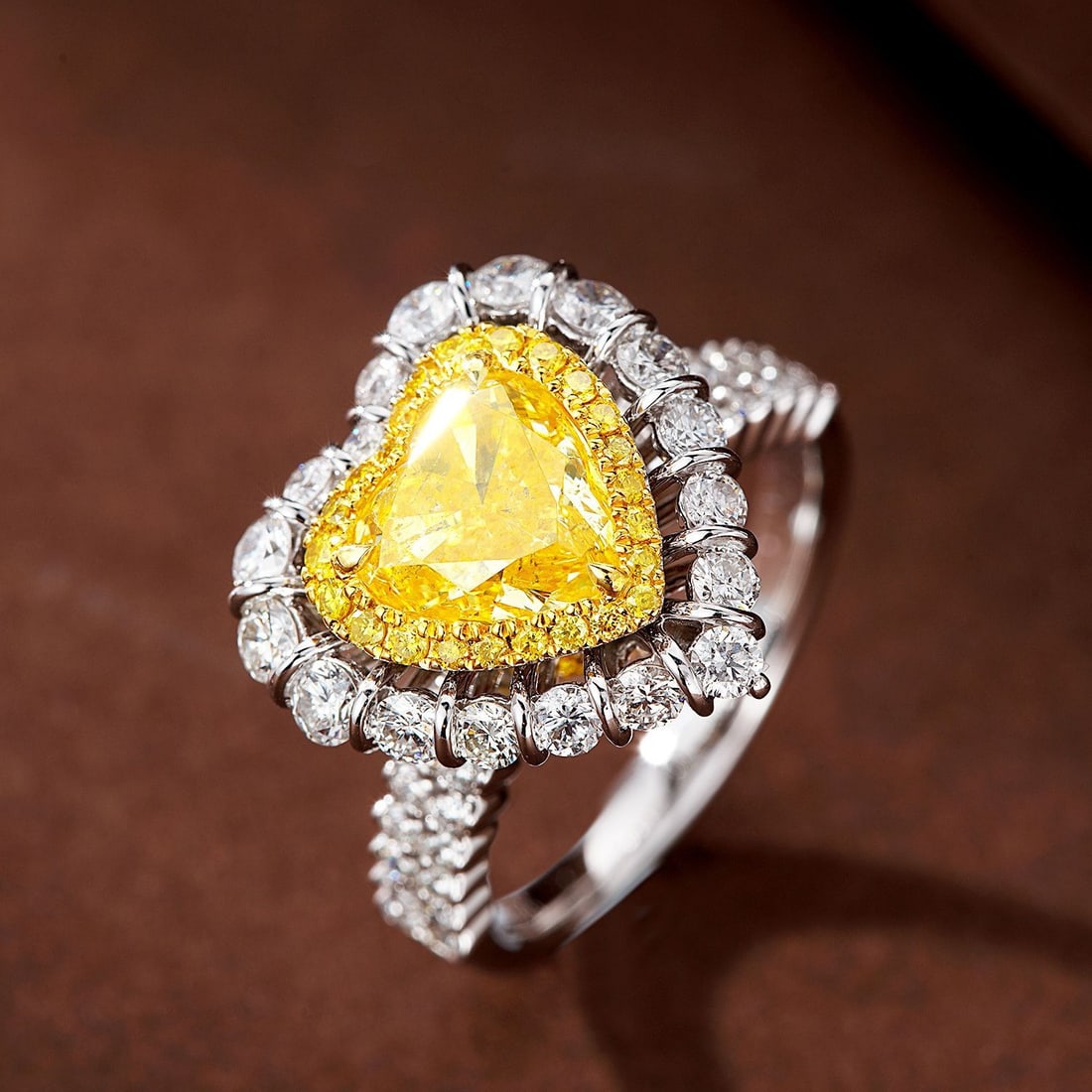 14k Gold 2.17 Ctw Natural Yellow Diamond & Diamond Ring - 3