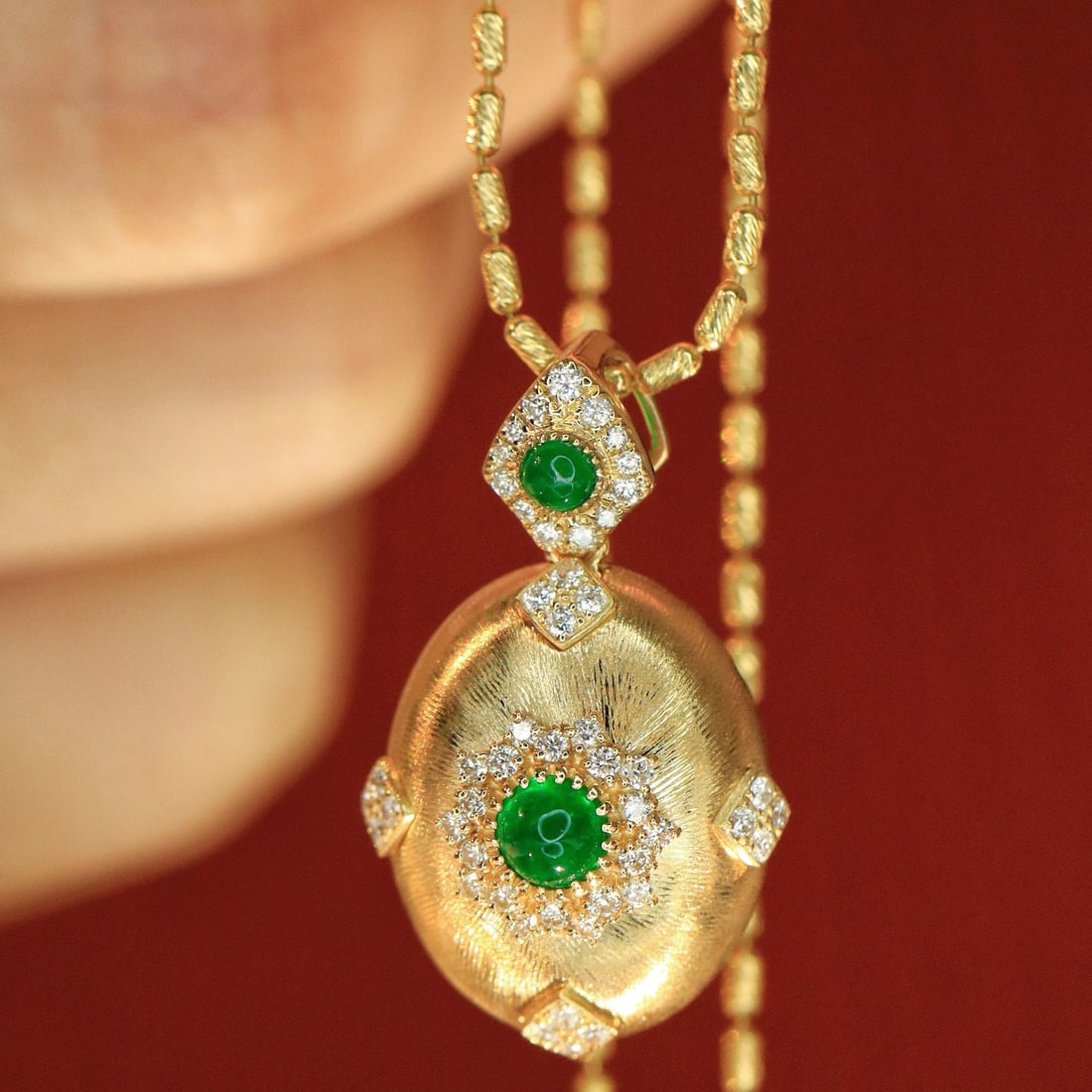 14k Gold 0.63 Ctw Vivid Green Natural Emerald & Diamond Pendant( Without Chain ) - 4
