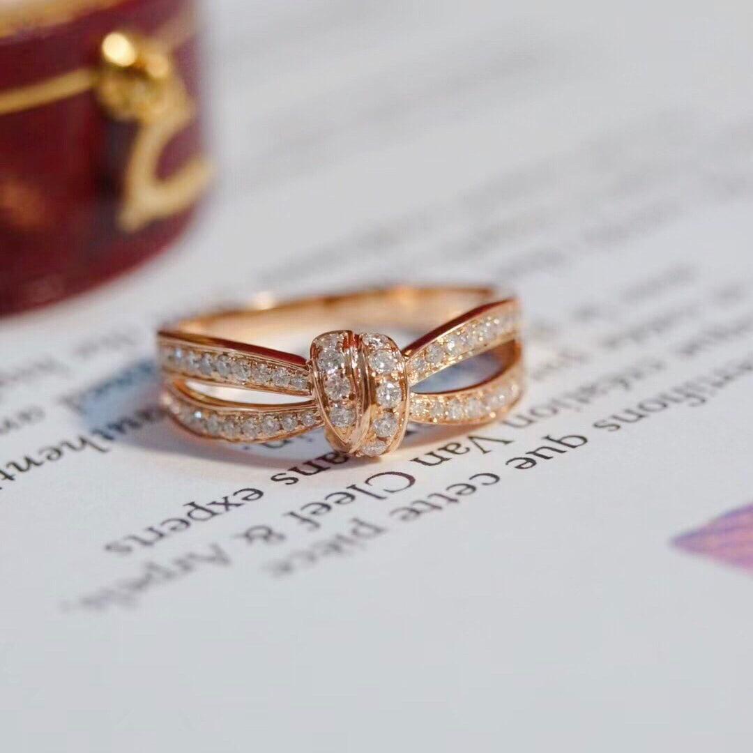 14k Gold 0.32 Ct Natural H Diamond Ring - 2
