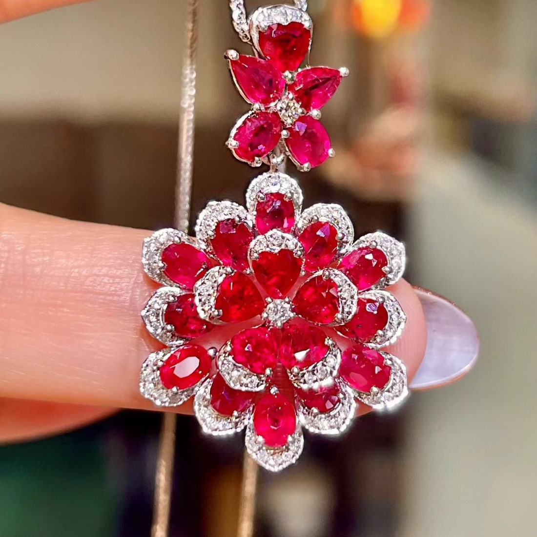 14k Gold 5.67 Ctw Natural Ruby & Diamond Pendant( Without Chain ): Ref:231106180 // gold content:14k gold // main gemstone:ruby // shape:multiple // carat weight:5. 39ct // color:red // treatment:natural // // adjacent gemstone 2 : diamond // shape:round // carat wei