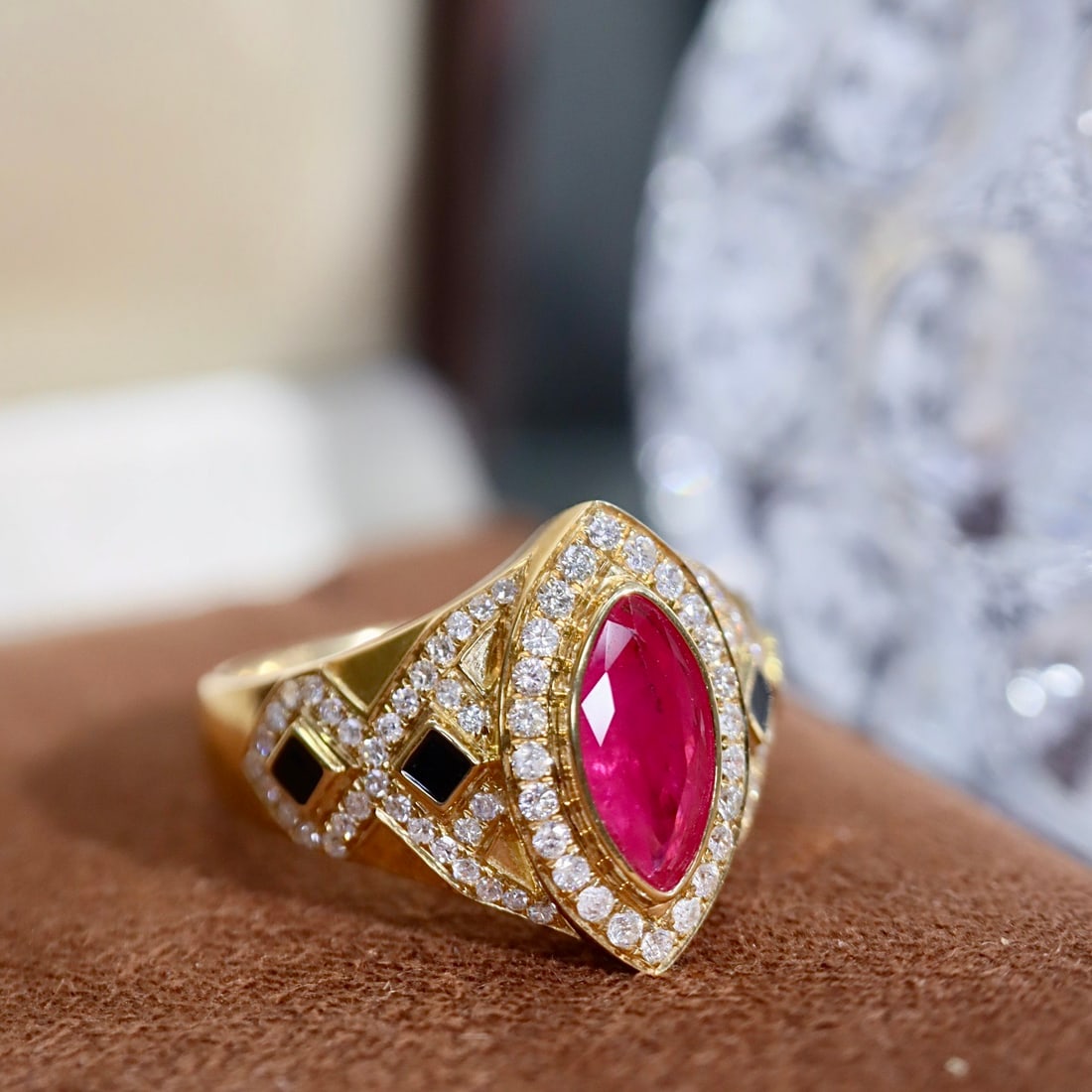 14k Gold 1.57 Ctw Natural Ruby & Diamond Ring - 2