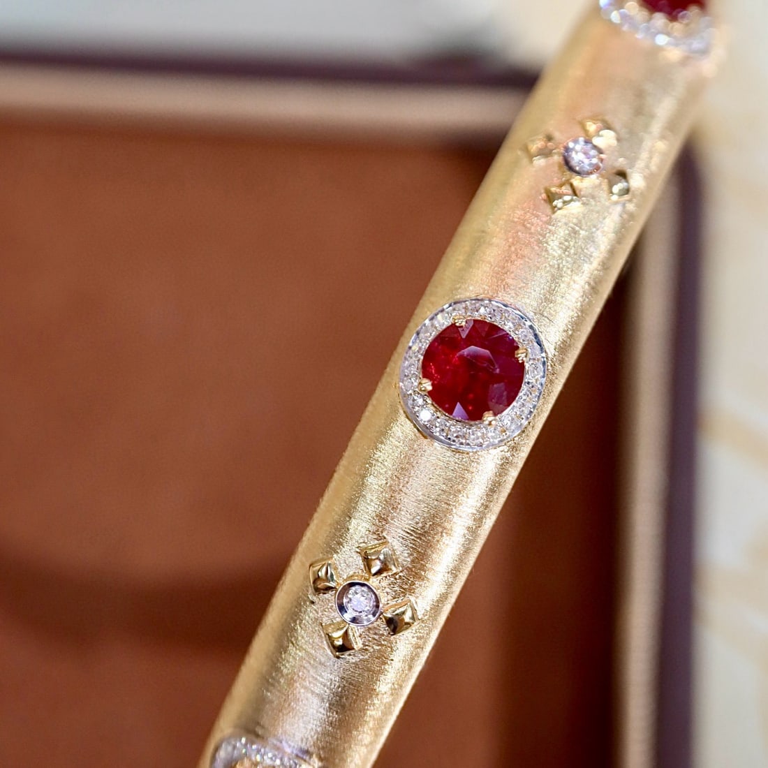 14k Gold 3.30 Ctw Vivid Red Natural Ruby & Diamond Bangle - 8