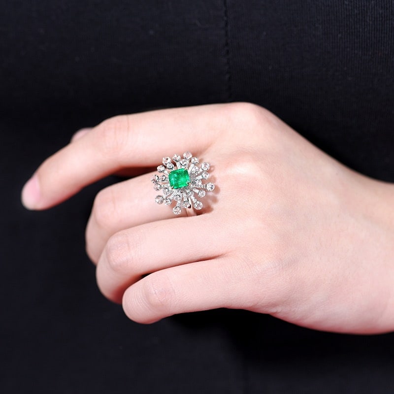 14k Gold 1.76 Ctw Vivid Green Natural Emerald & Diamond Ring - 6