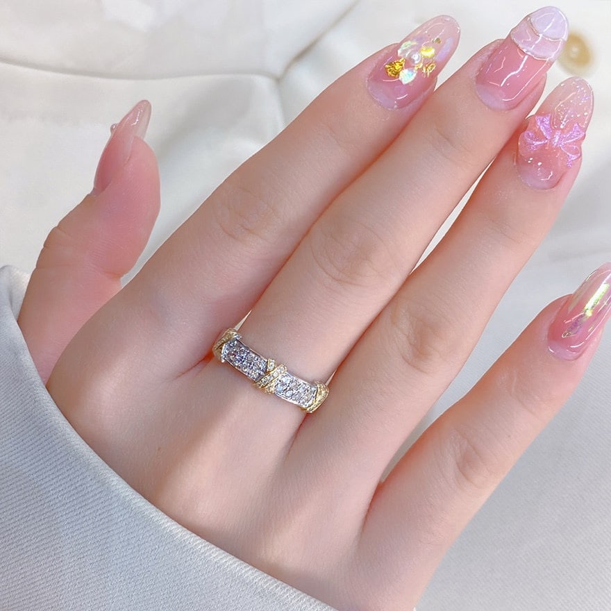 14k Gold 0.4 Ct Natural H Diamond Ring - 8
