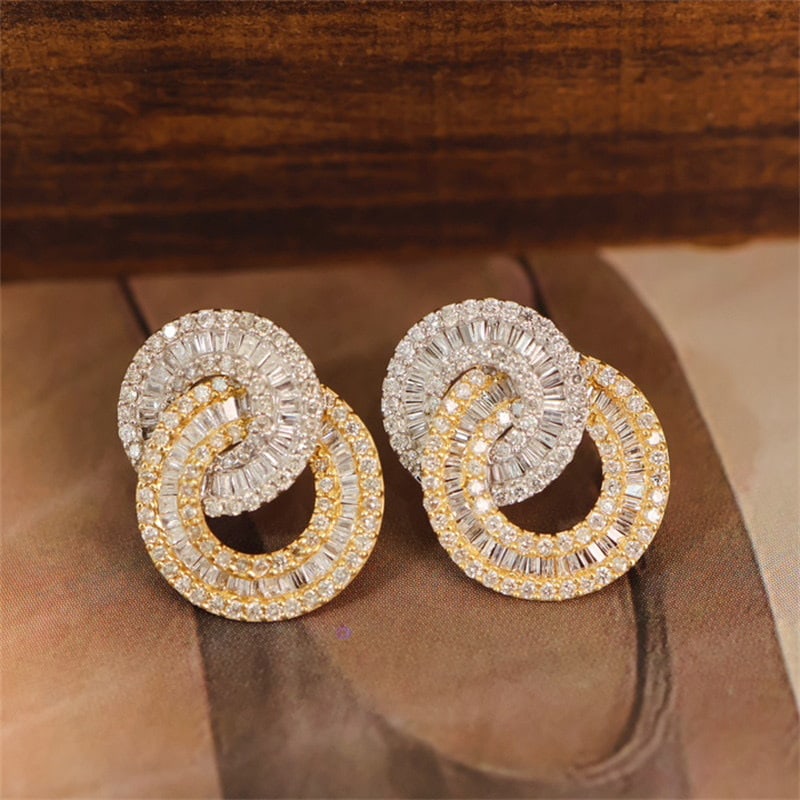 14k Gold 1.20 Ct Natural H Diamond Earrings: Ref:231106260 // gold content:14k gold // main gemstone:diamond // shape:multiple // carat weight:1. 20ct // clarity grade:vs-si // color:h // treatment:natural // Condition: New Low Estimate: