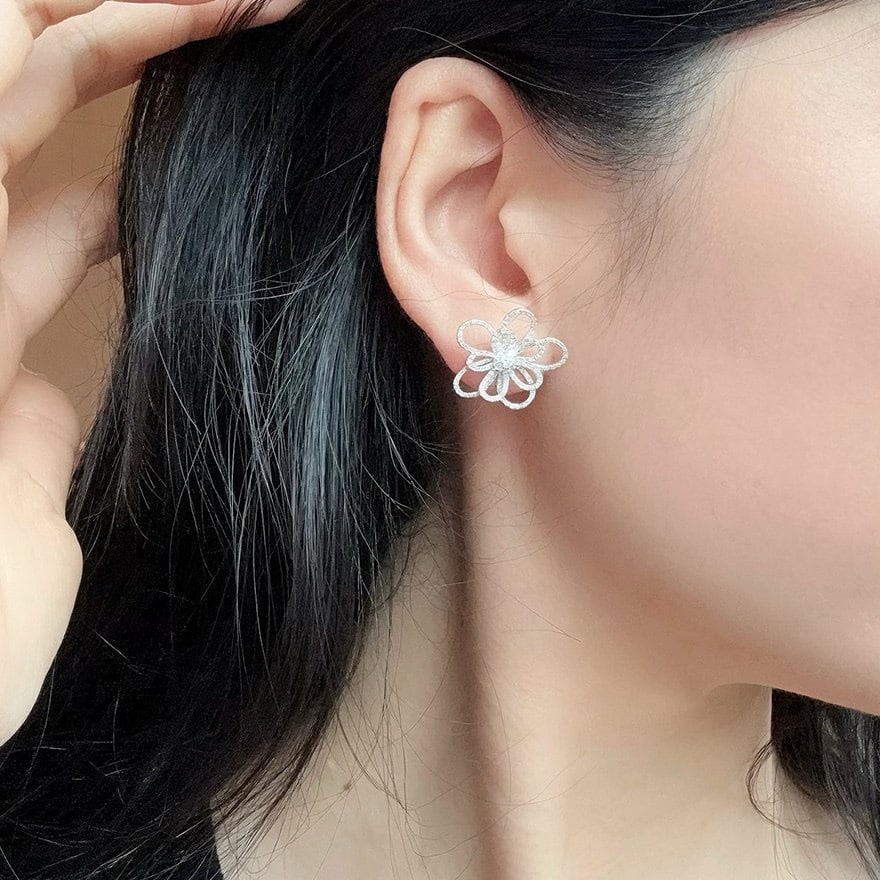 14k Gold 0.75 Ct Natural H Diamond Earrings - 2